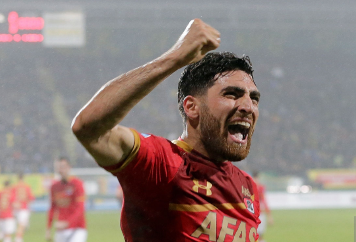 包含赛前广州队备战荷甲，临场应变细节曝光，质疑声仍在，心理建设被强调的词条-开云体育在线