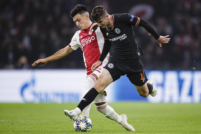 包含赛前广州队备战荷甲,临场应变细节曝光,质疑声仍在,心理建设被强调的词条 包含赛前广州队备战荷甲,临场应变细节曝光,质疑声仍在,心理建设被强调的词条