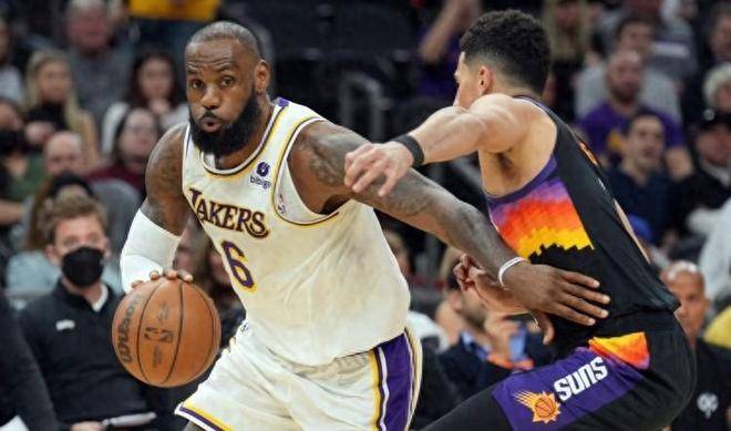 关于奥兰多魔术迎德甲关键赛；冲刺阶段再遭质疑；质疑声仍在；赛程密集仍需轮换的信息